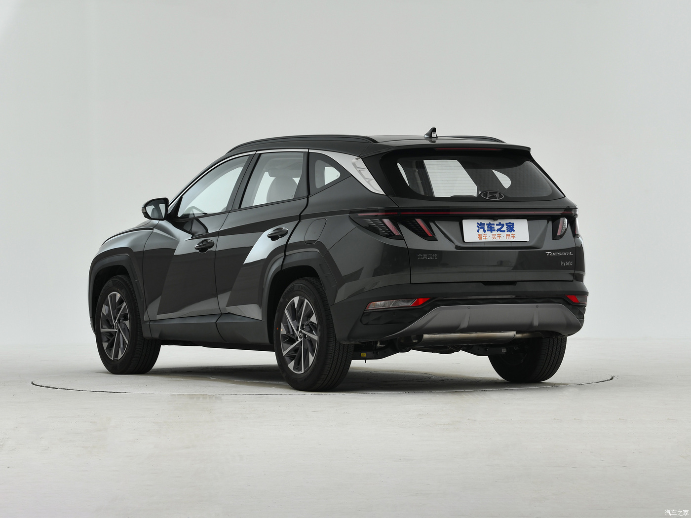 1400x0_1_q95_autohomecar__ChwFk2HFQkqAX9bhABUVRMiNjmc535.jpg