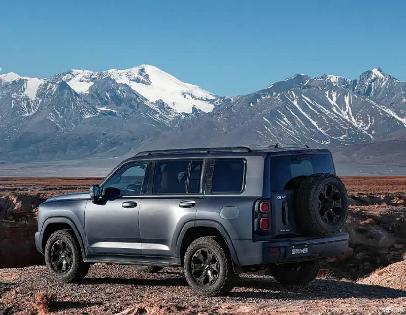 With a wading depth of 800mm, the Haval H9 Travel Edition will be launched on December 11