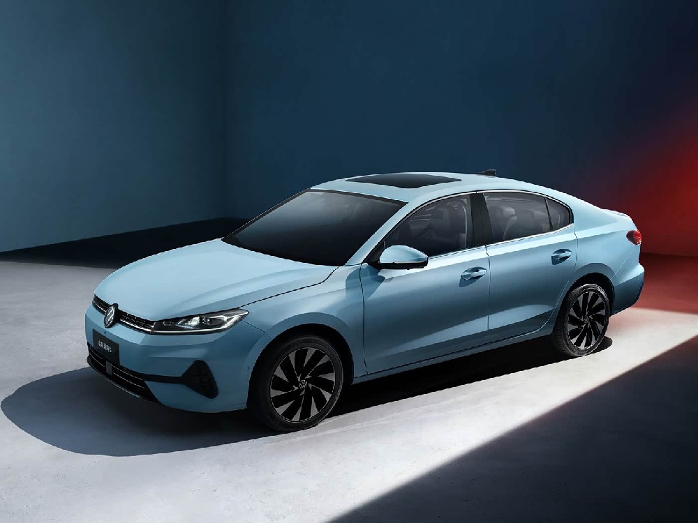 FAW-Volkswagen's all-new Sagitar S opens for blind pre-orders, offering both 1.5L and 1.5T powertrains; launches on March 31st.