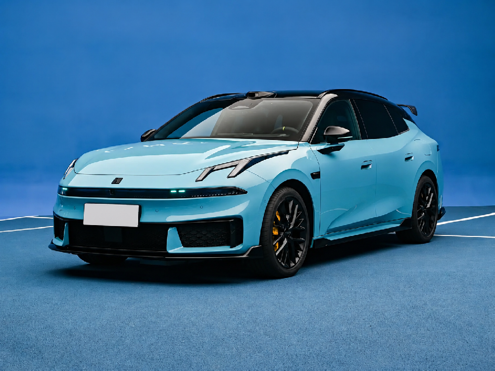 A wagon taking on jump ramps and Gymkhana? A test drive of the Lynk & Co 07 GT.