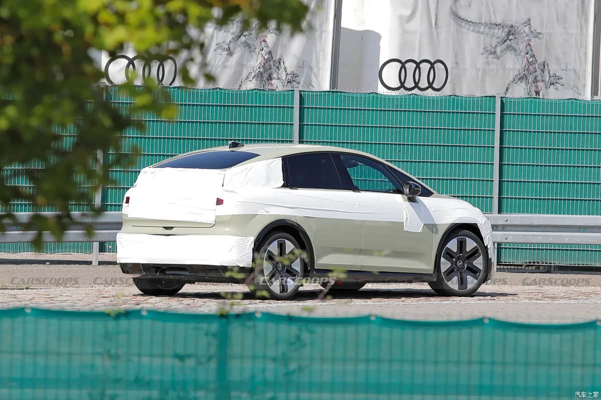 http://www2.autoimg.cn/chejiahaodfs/g33/M04/20/FF/620x0_1_autohomecar__Chto52pe1haALaa2AAokpYC42OQ756.jpg