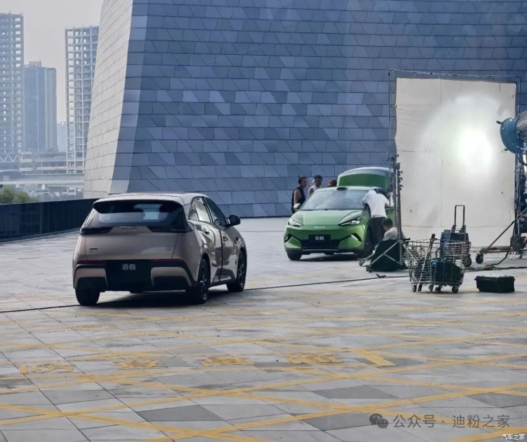 http://www2.autoimg.cn/chejiahaodfs/g34/M0B/93/12/620x0_1_autohomecar__ChxpWGqwi-KAbXmPAA52Ffnmj0g553.png