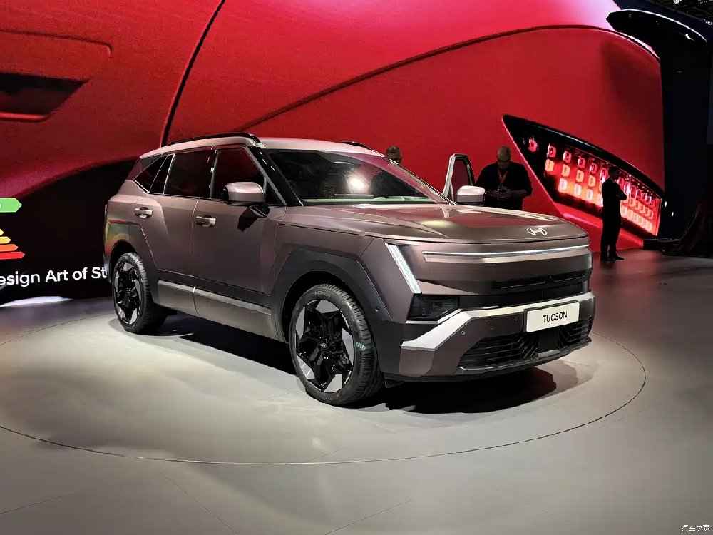 2026 Paris Motor Show: All-new Hyundai Tucson and Hyundai IONIQ 3 Officially Unveiled